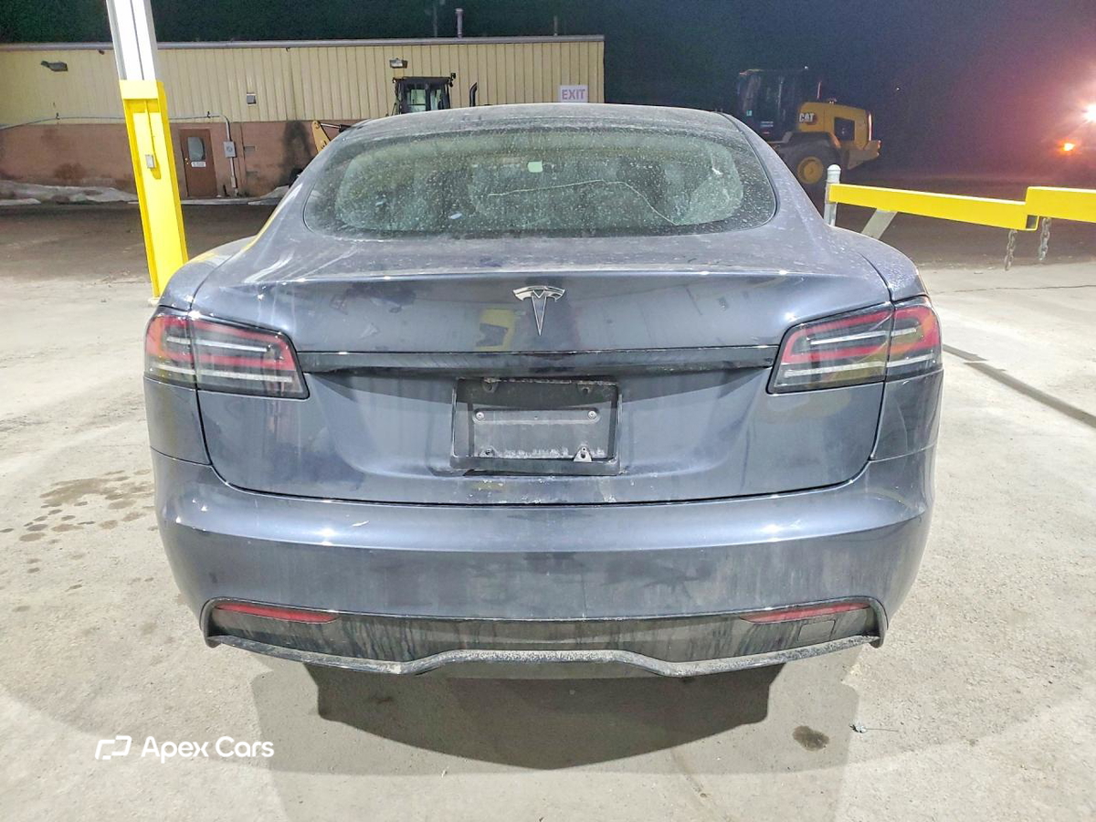 Tesla Model S 2022