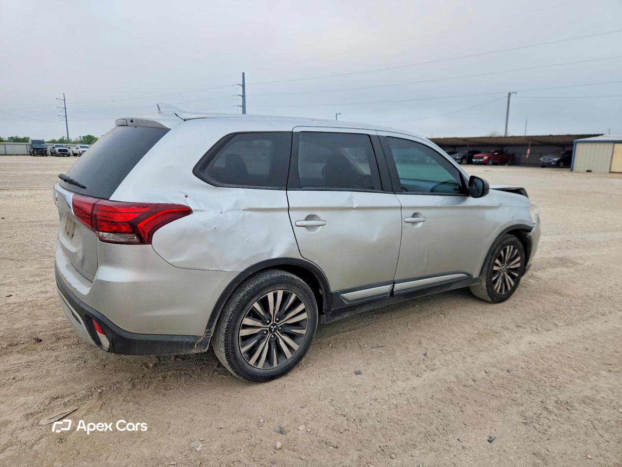 Mitsubishi Outlander 2020