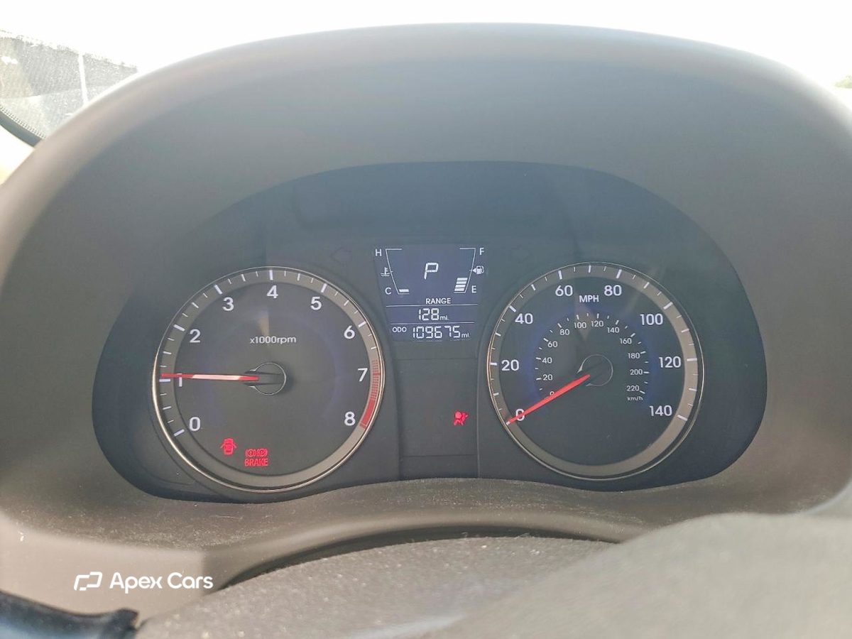 Hyundai Accent 2014