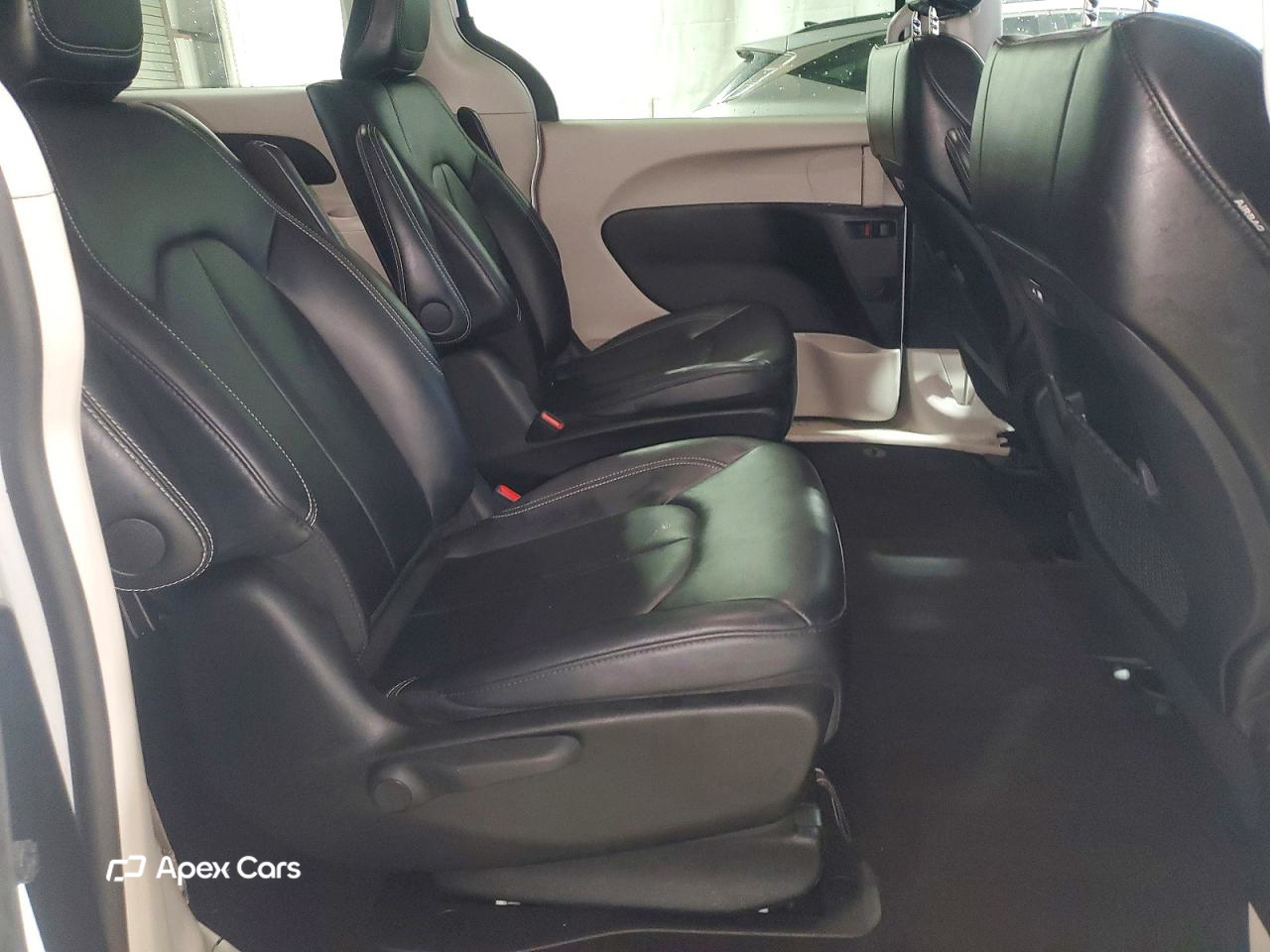 Chrysler Pacifica 2024
