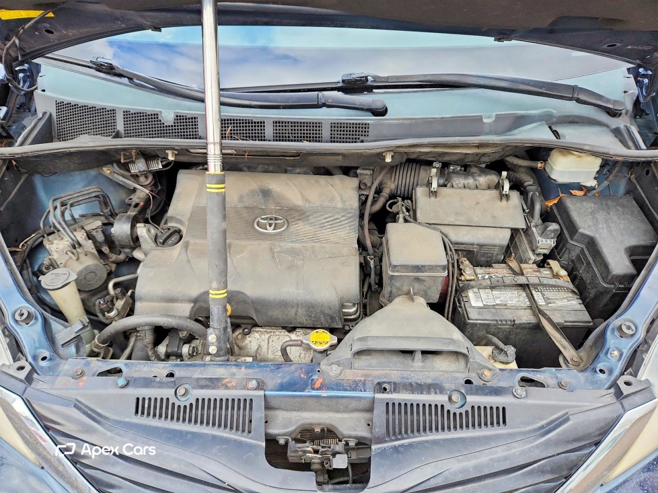 Toyota Sienna 2012