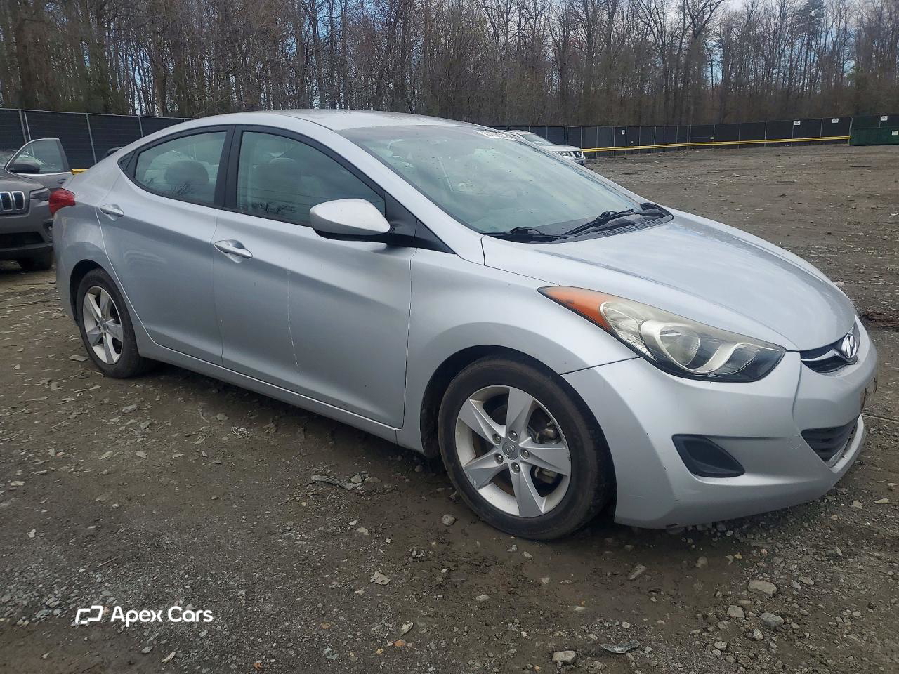 Hyundai Elantra 2013
