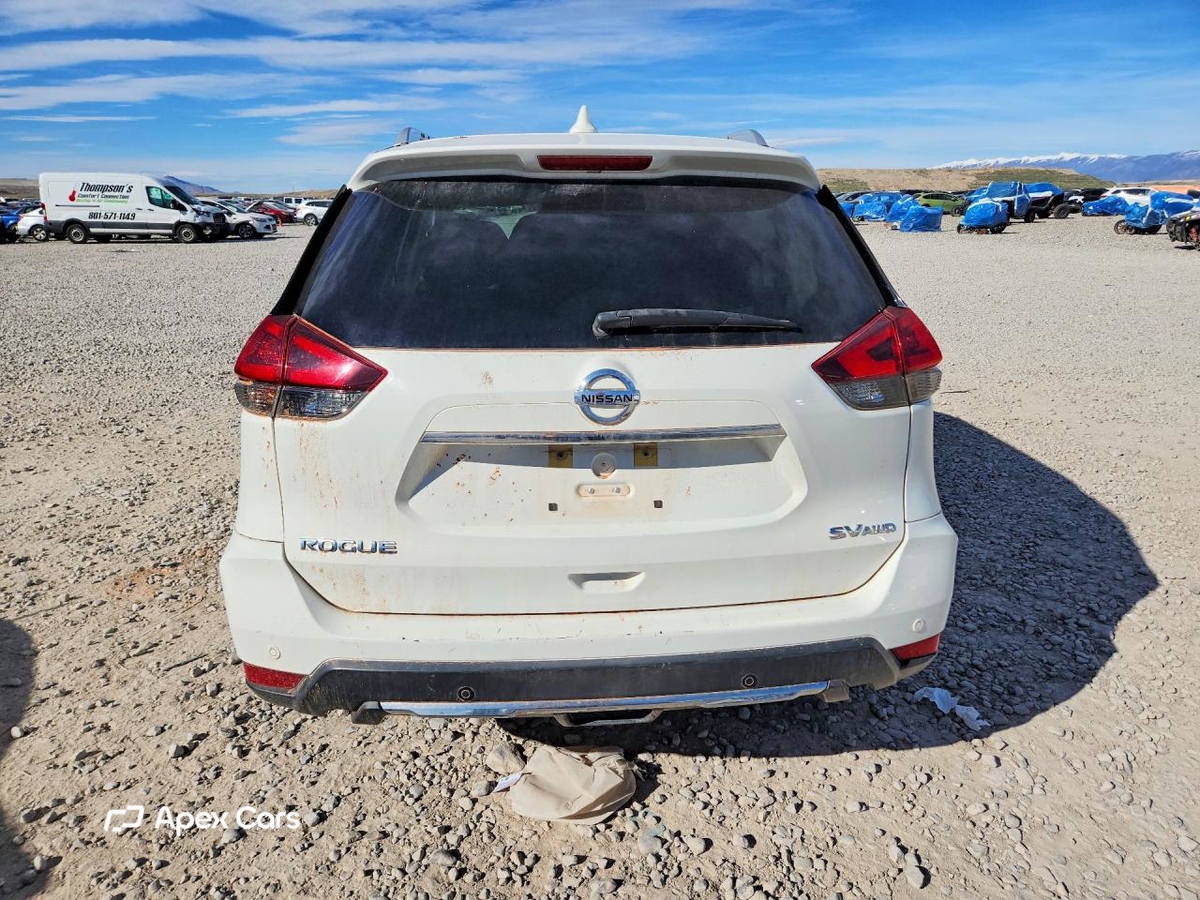 Nissan Rogue 2020