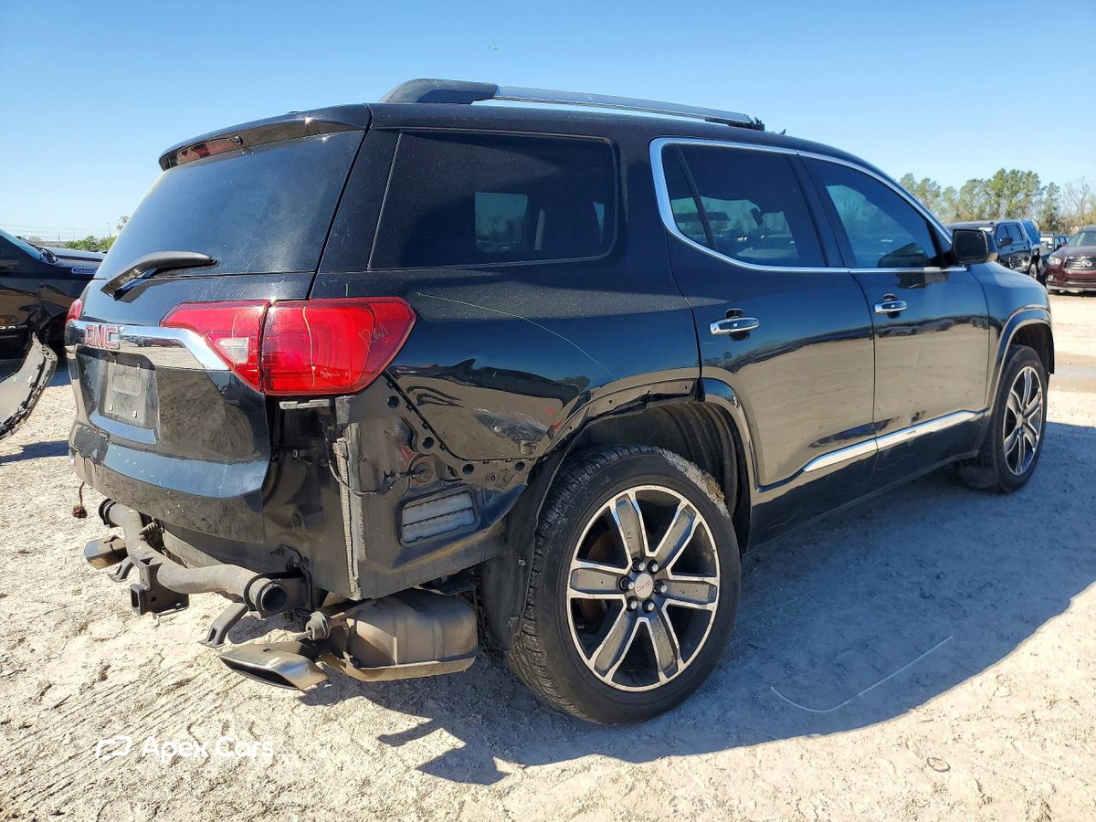 GMC Acadia 2017