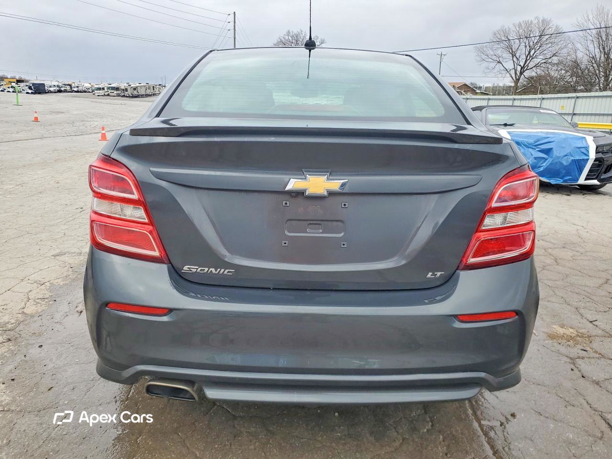 Chevrolet Sonic 2017