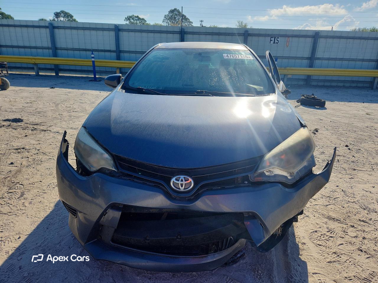 Toyota Corolla 2015
