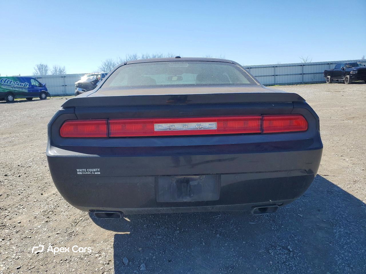 Dodge Challenger 2013