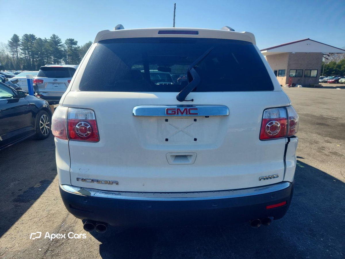 GMC Acadia 2010