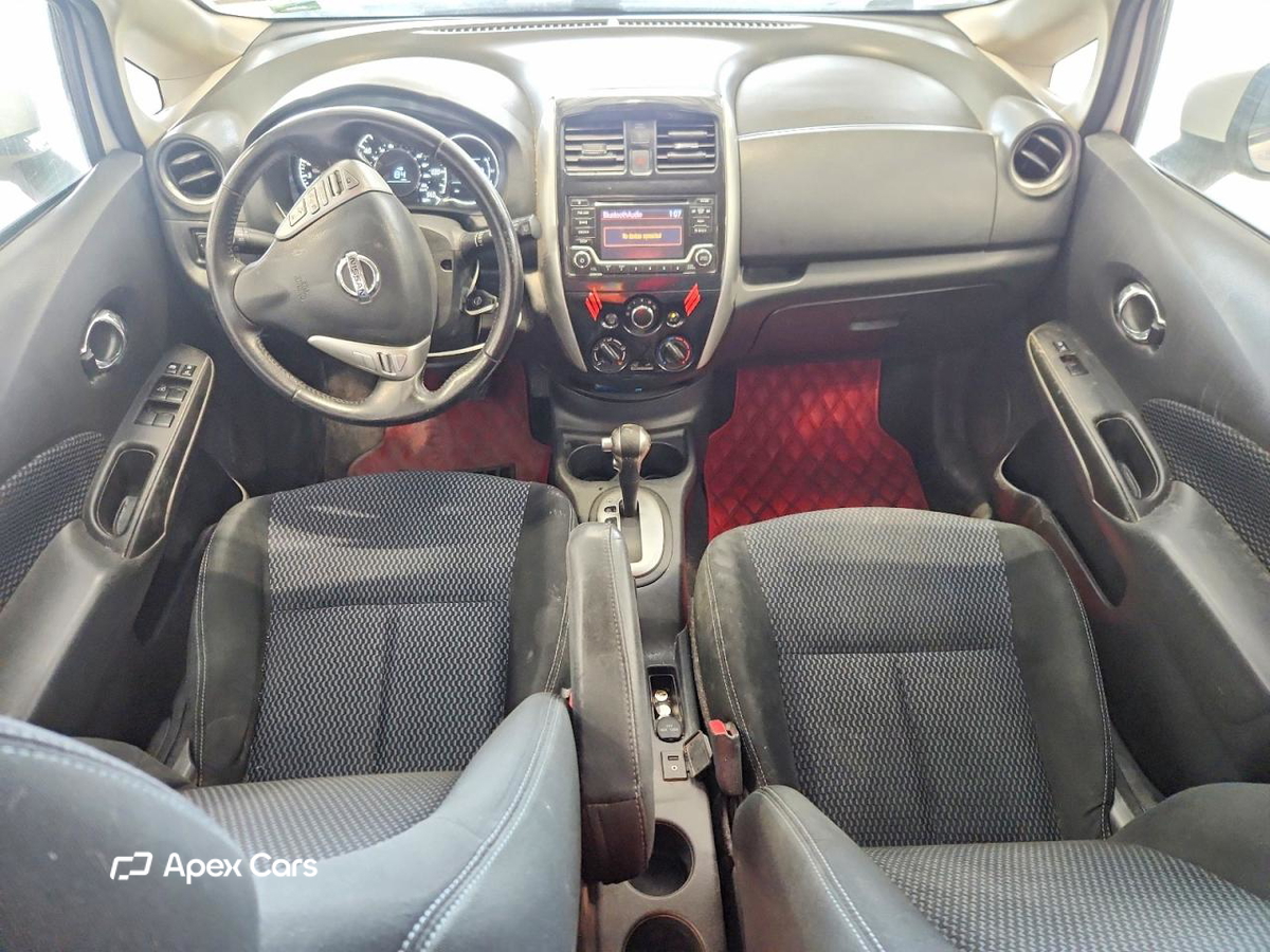 Nissan Versa 2016