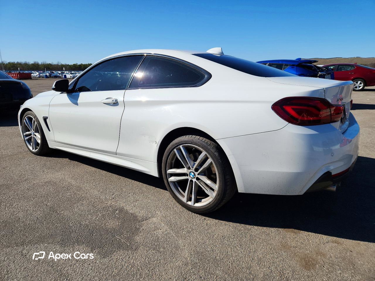 BMW Series 4 2020