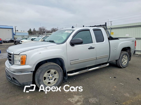 GMC Sierra 2011 - Image 1 of 12