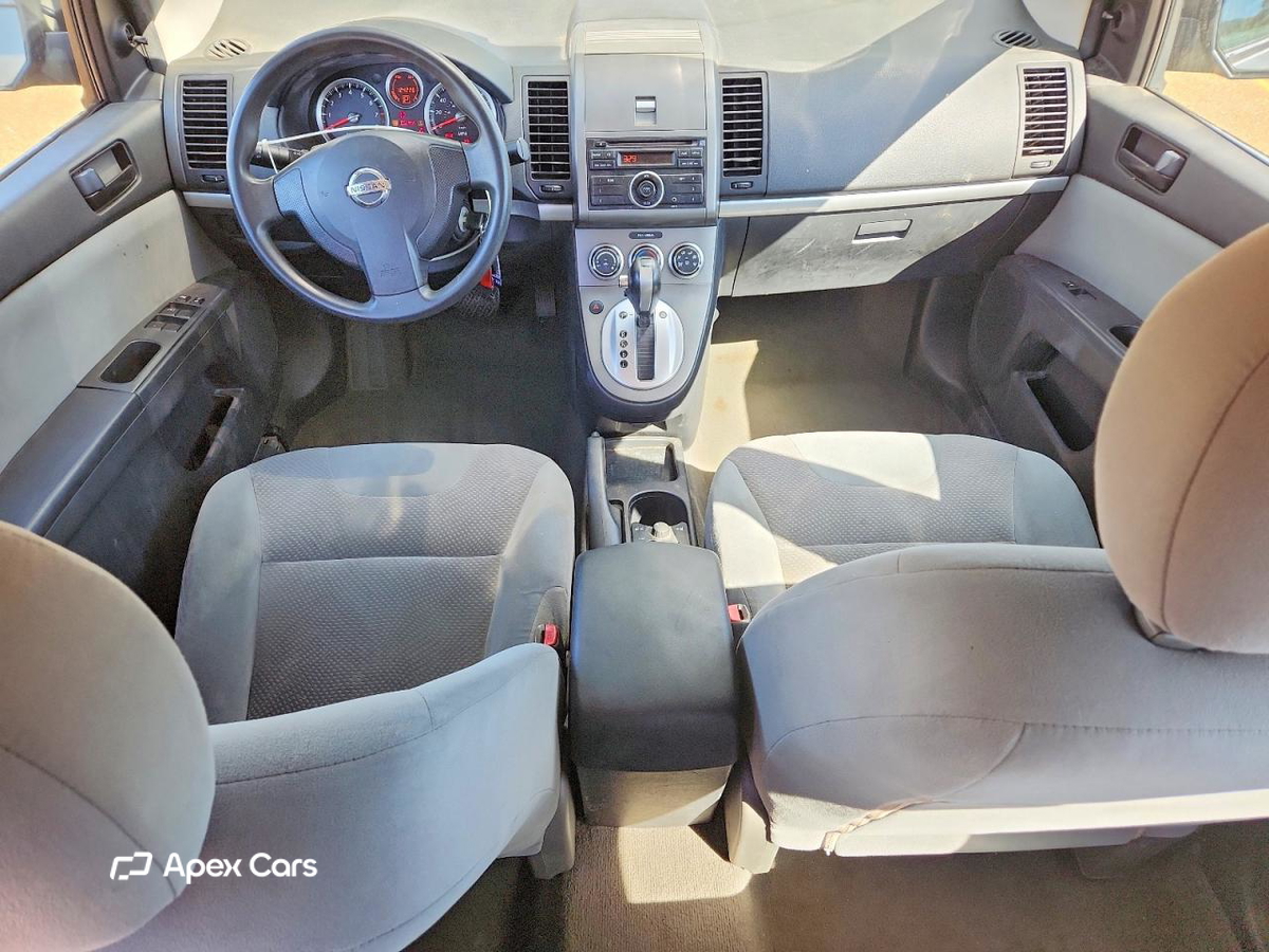 Nissan Sentra 2010