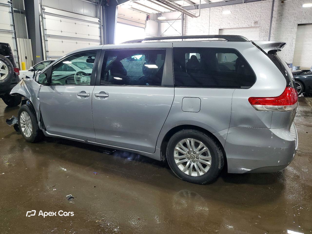 Toyota Sienna 2012