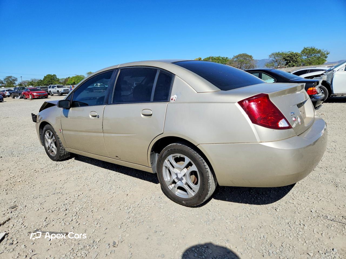 Saturn ION 2004