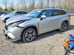 Toyota Highlander 2021