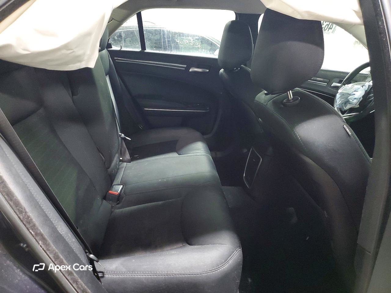 Chrysler 300 2019