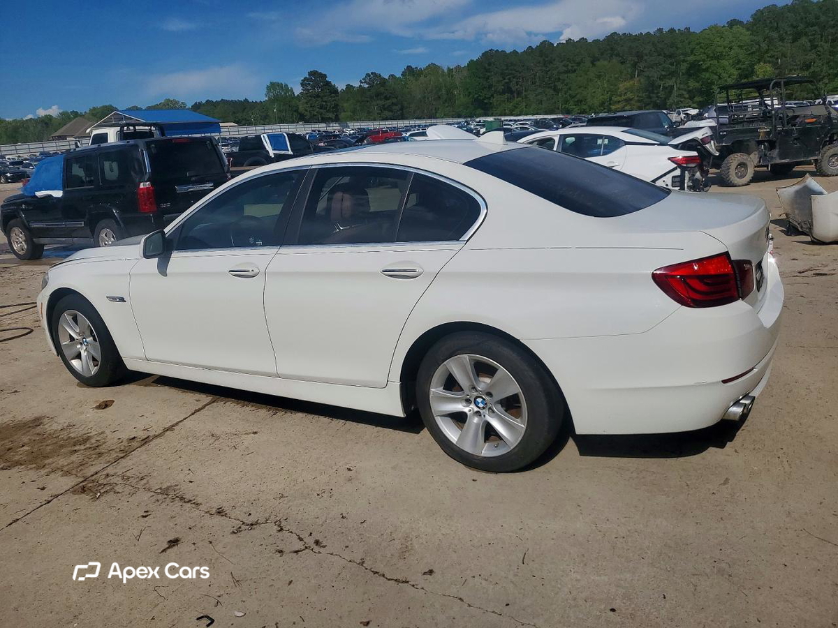 BMW Series 5 2011