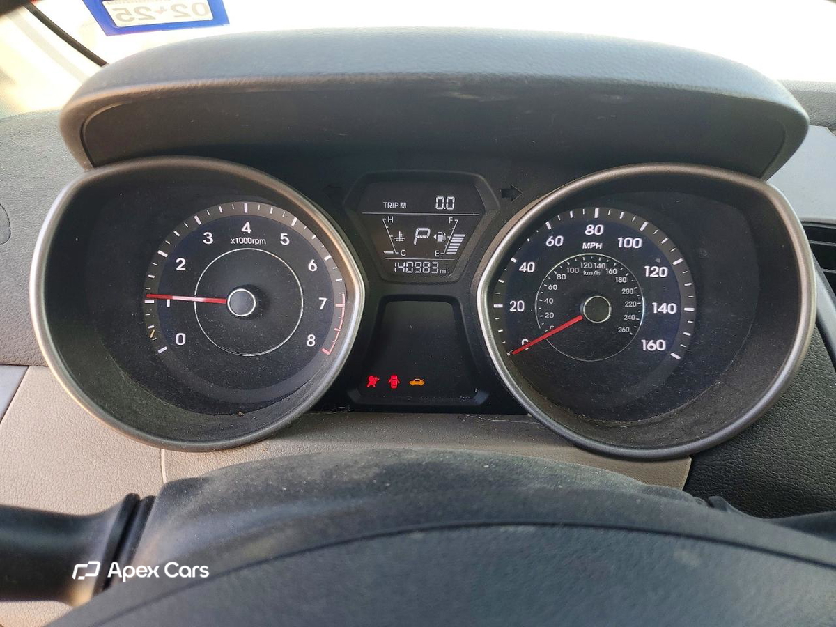 Hyundai Elantra 2016