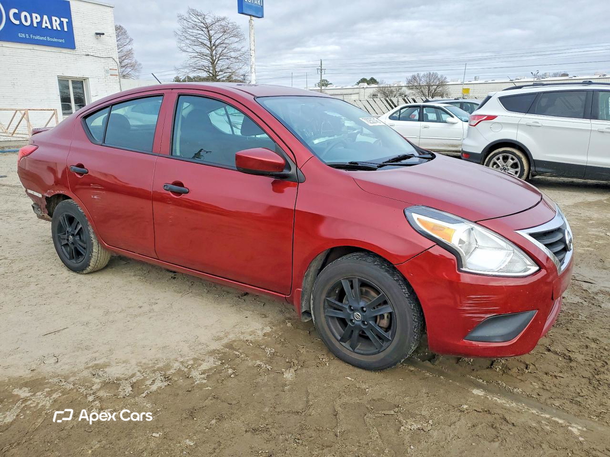 Nissan Versa 2018