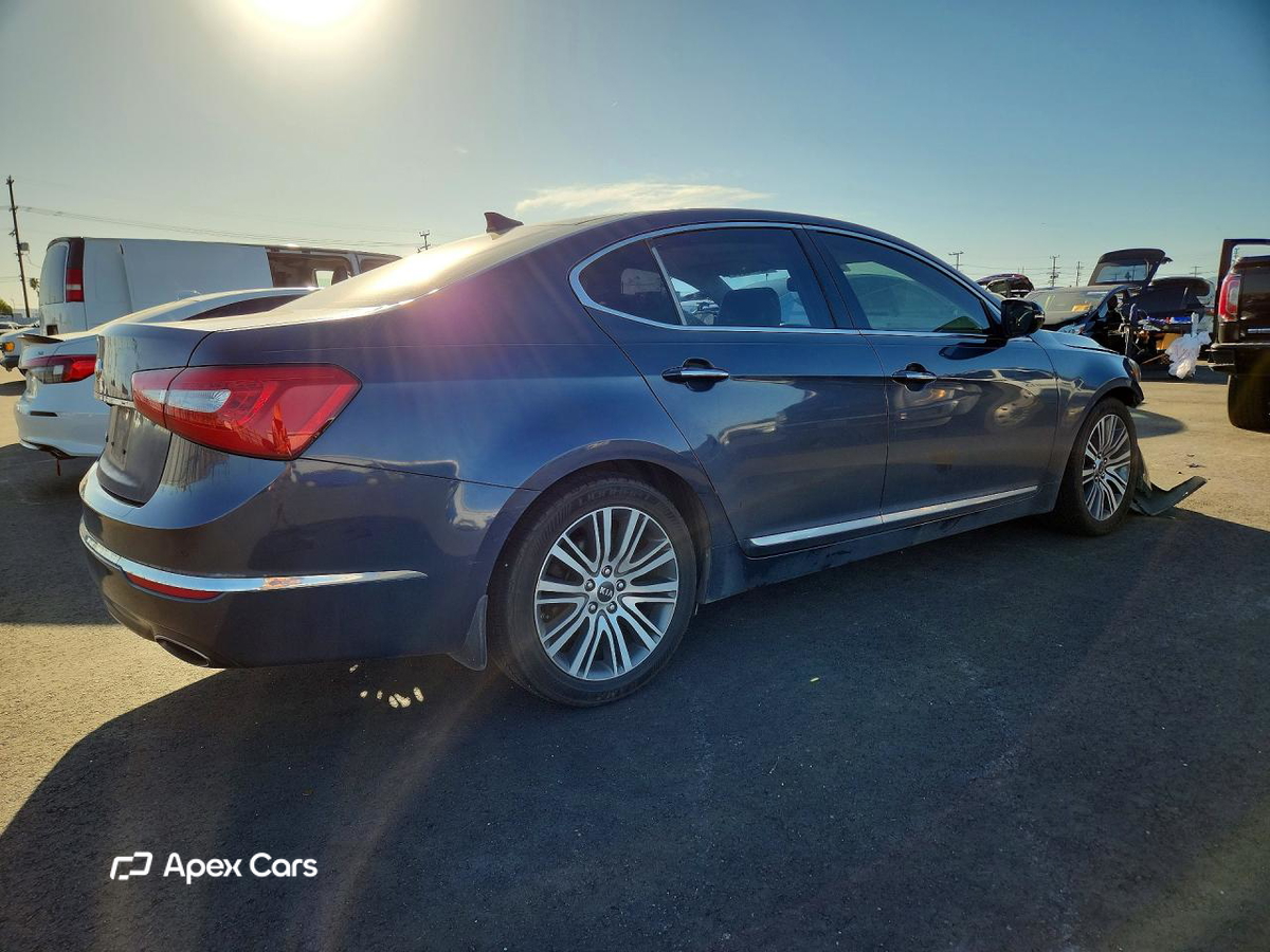 Kia Cadenza 2015