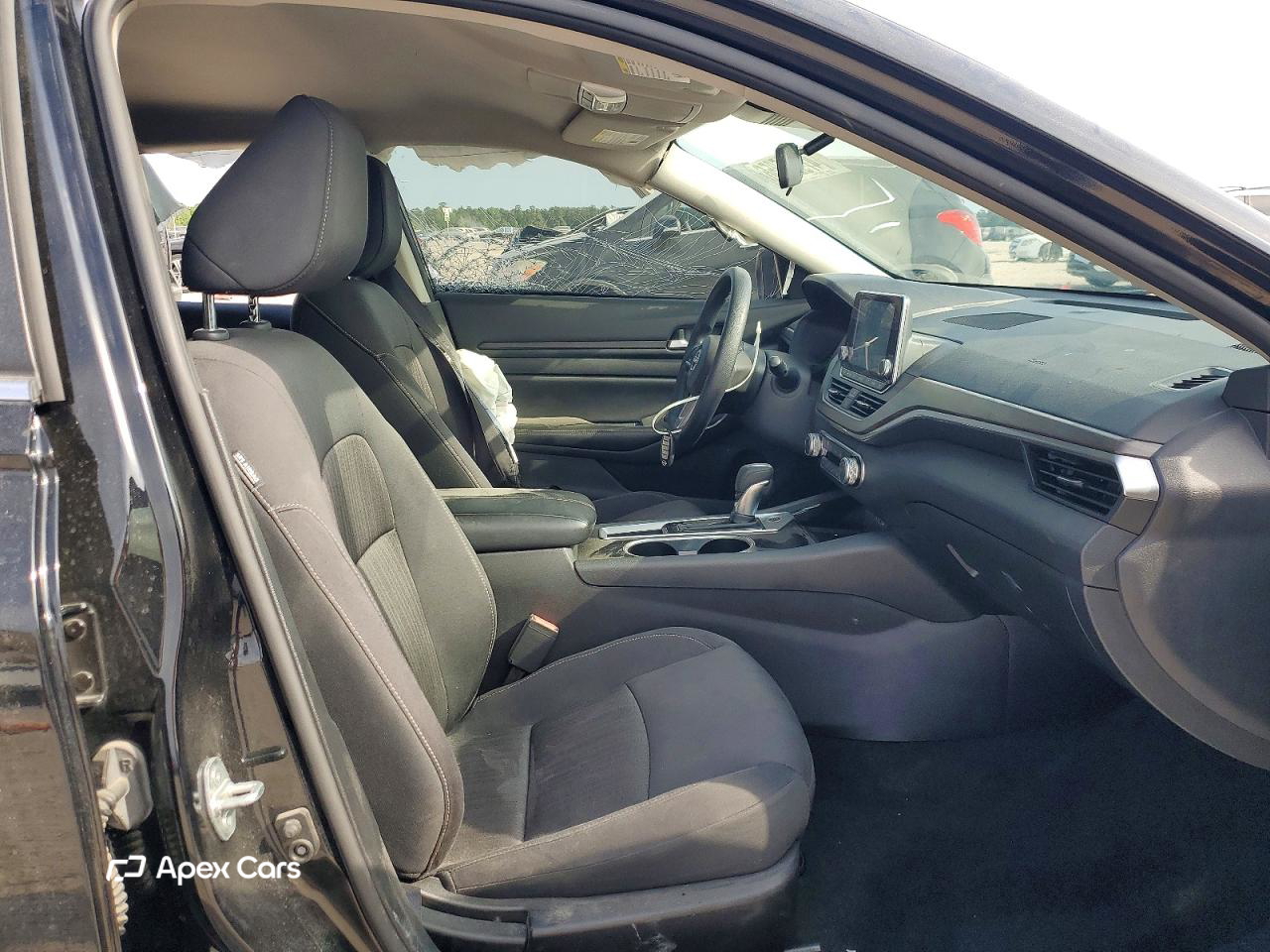 Nissan Altima 2024