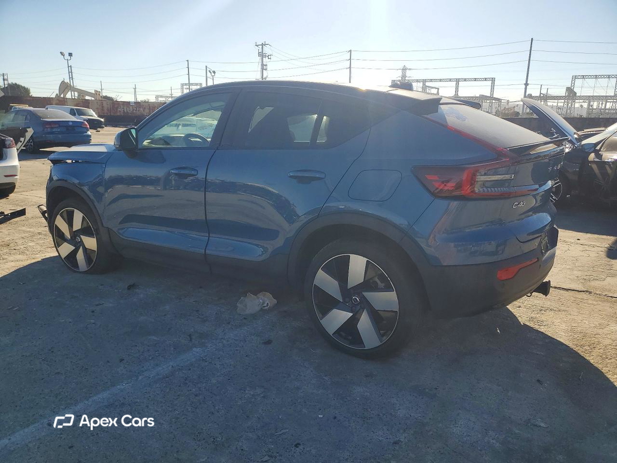 Volvo C40 2022