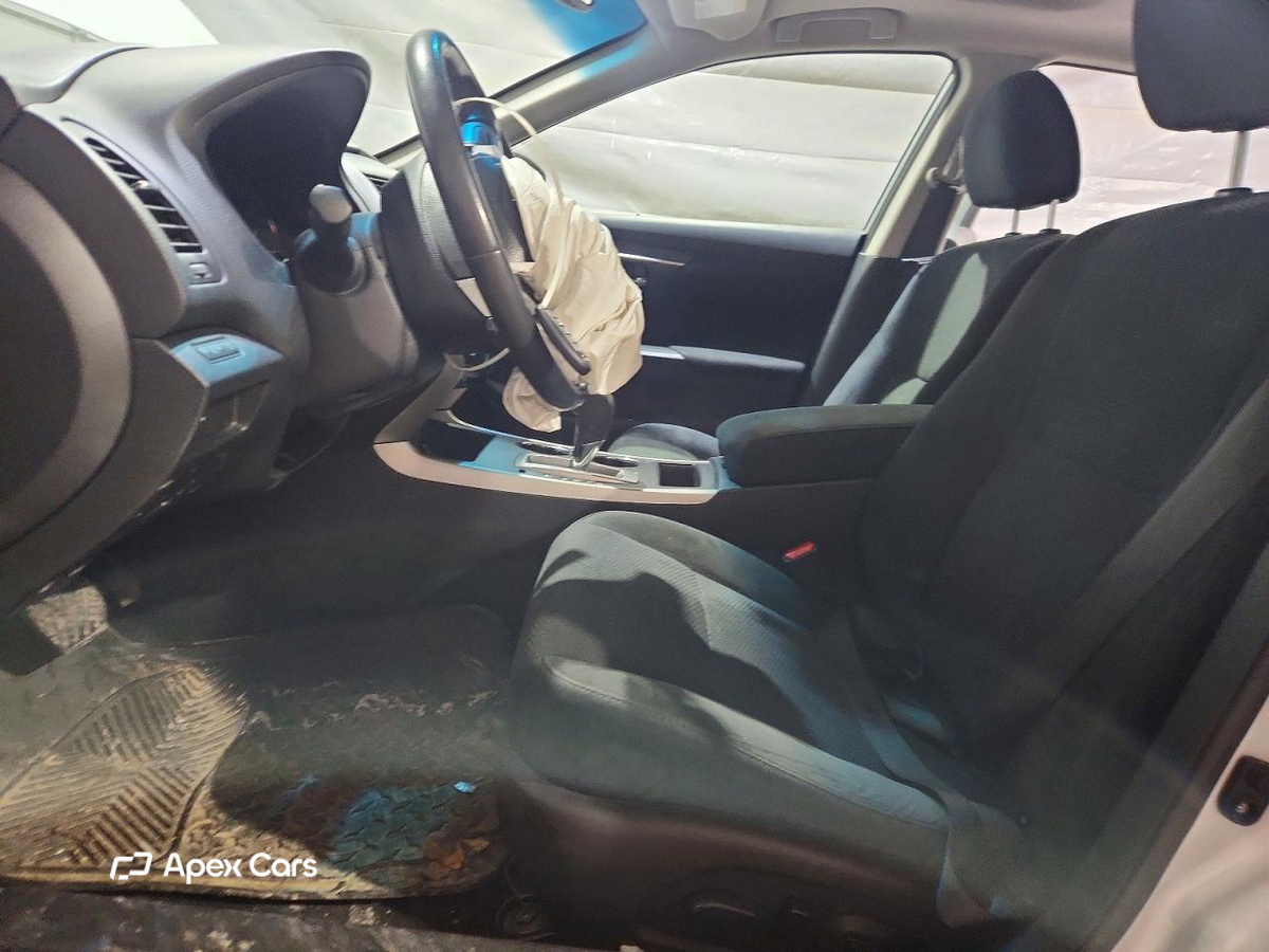 Nissan Altima 2015