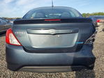 Nissan Versa 2015