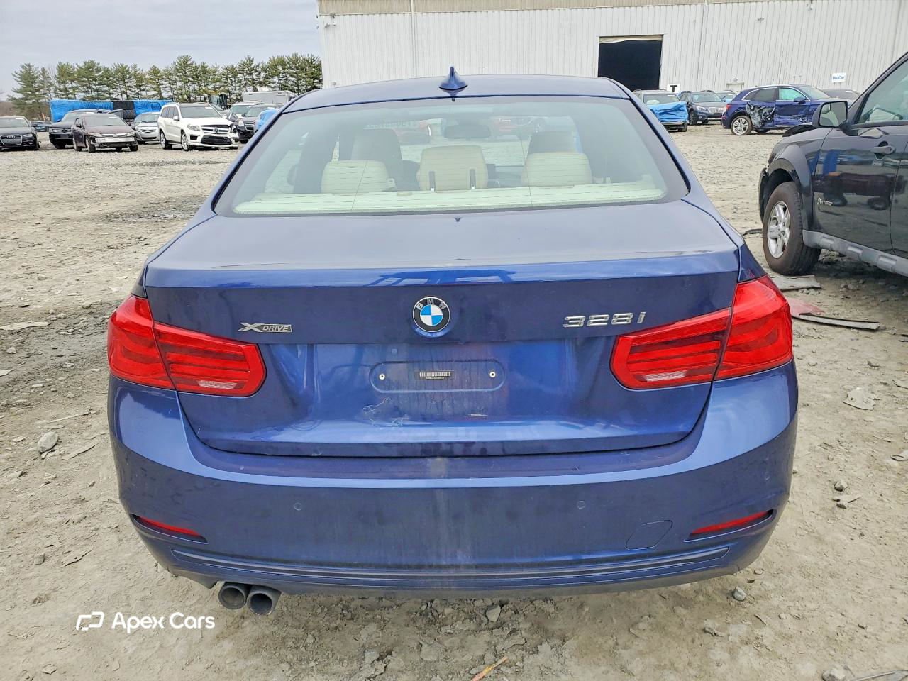BMW Series 3 2016