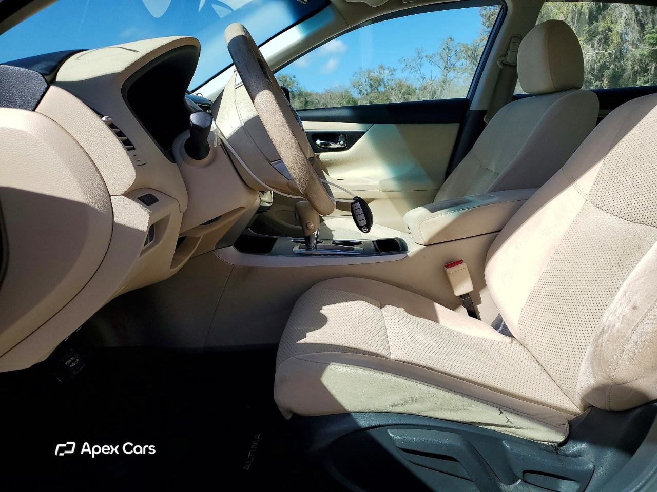 Nissan Altima 2015