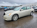 Nissan Altima 2010