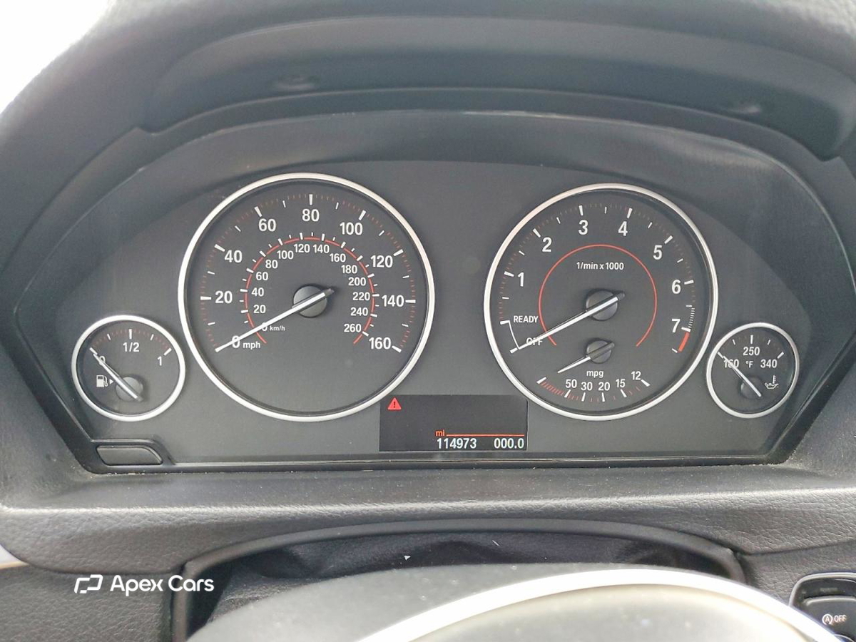 BMW Series 3 2016