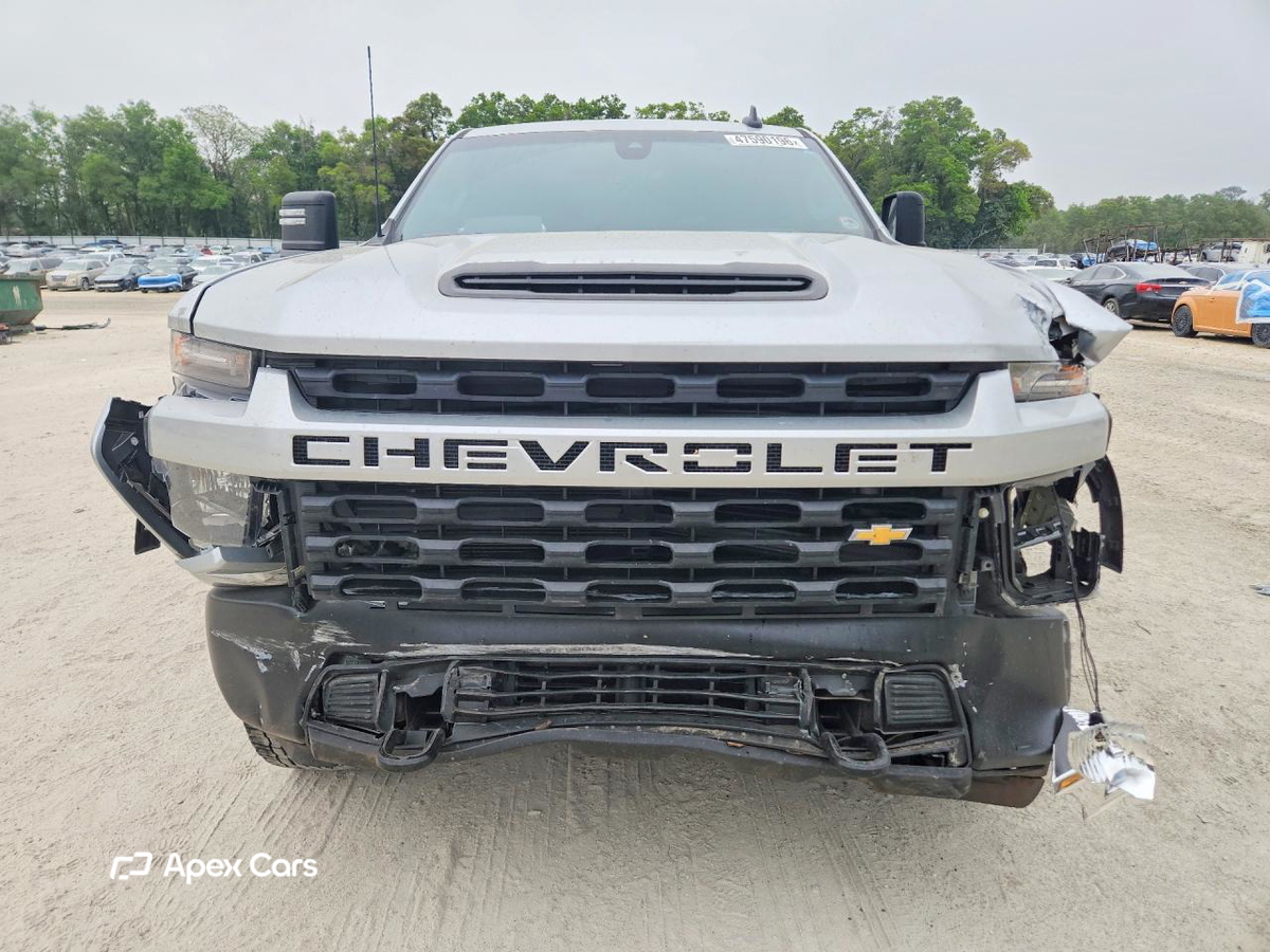 Chevrolet Silverado 2021
