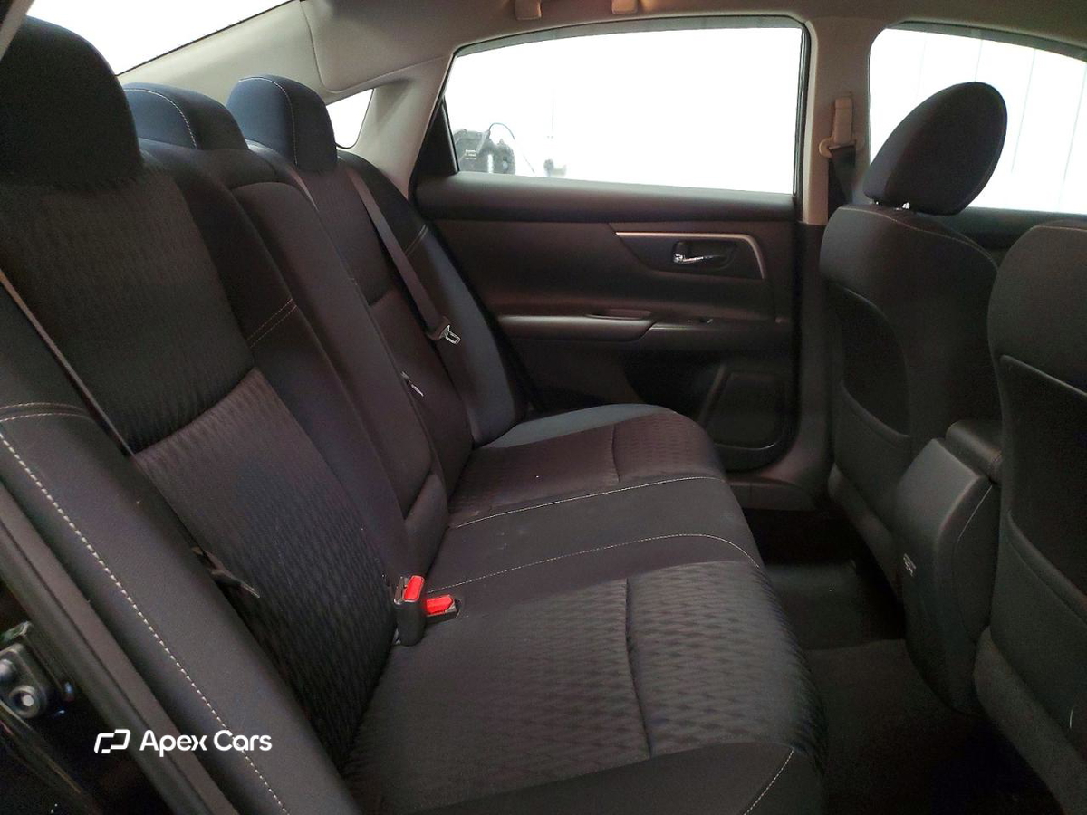 Nissan Altima 2017