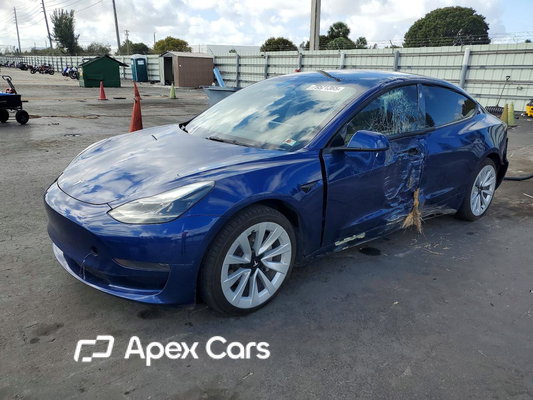 Tesla Model 3 2023 - Image 1 of 5