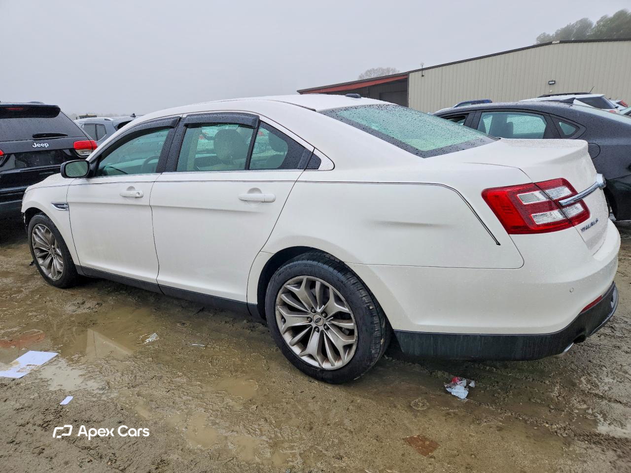 Ford Taurus 2019