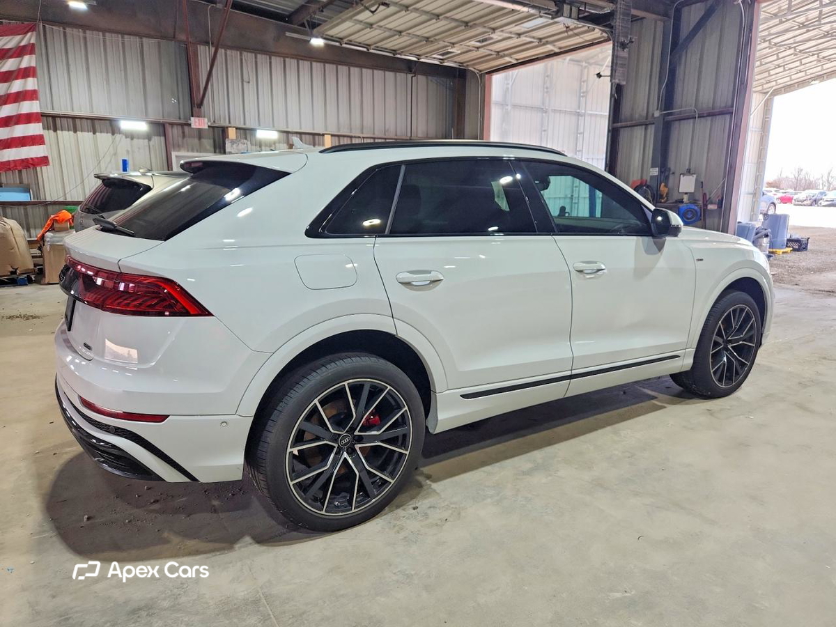 Audi Q8 2022