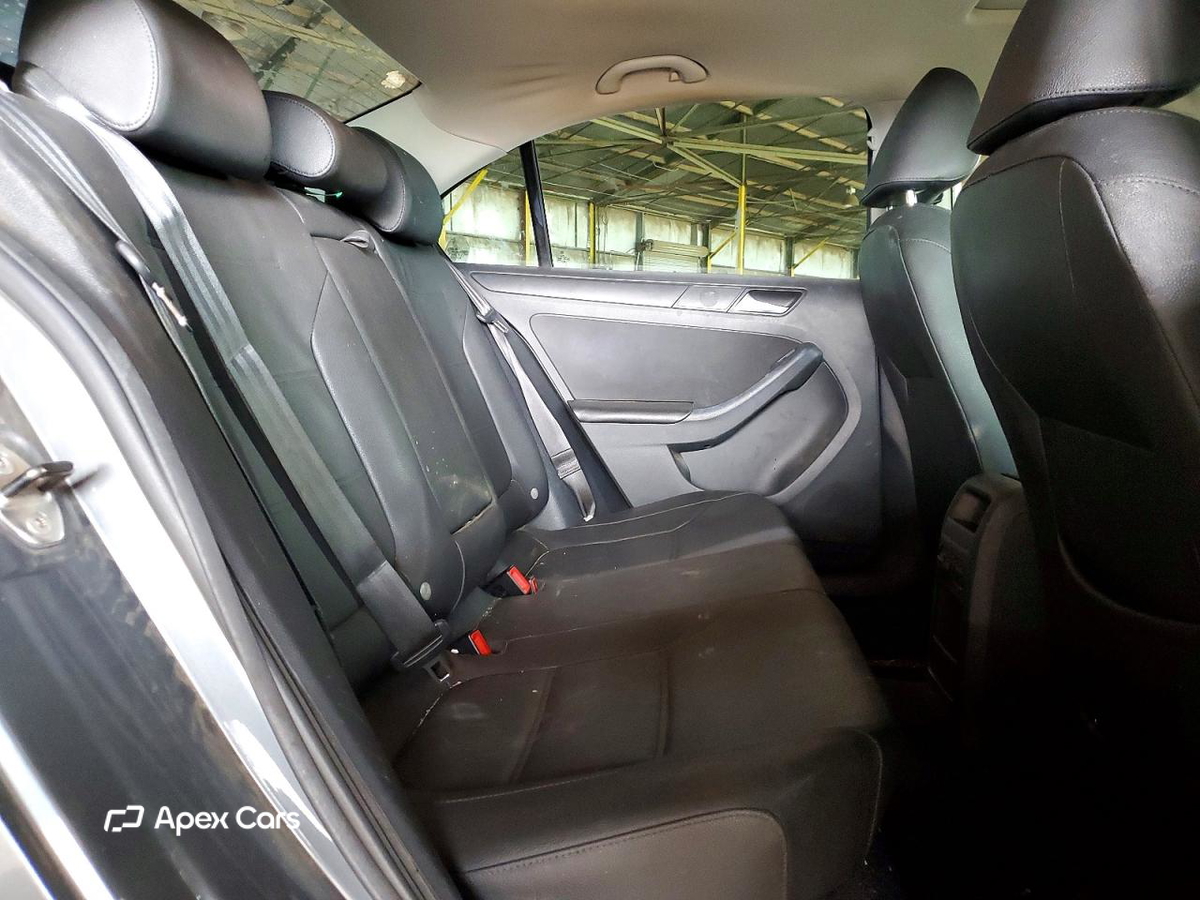 Volkswagen Jetta 2012