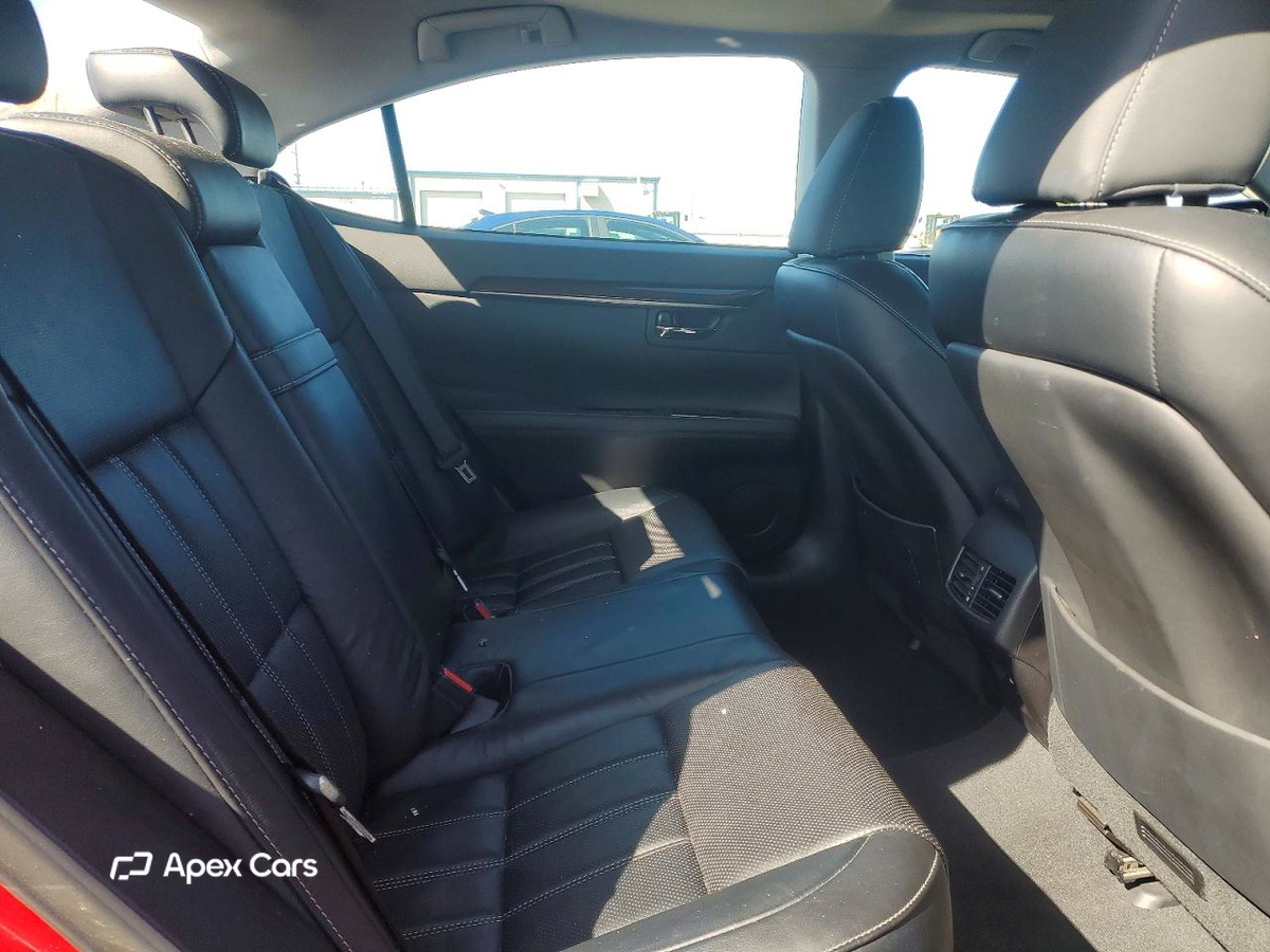 Lexus ES 2017