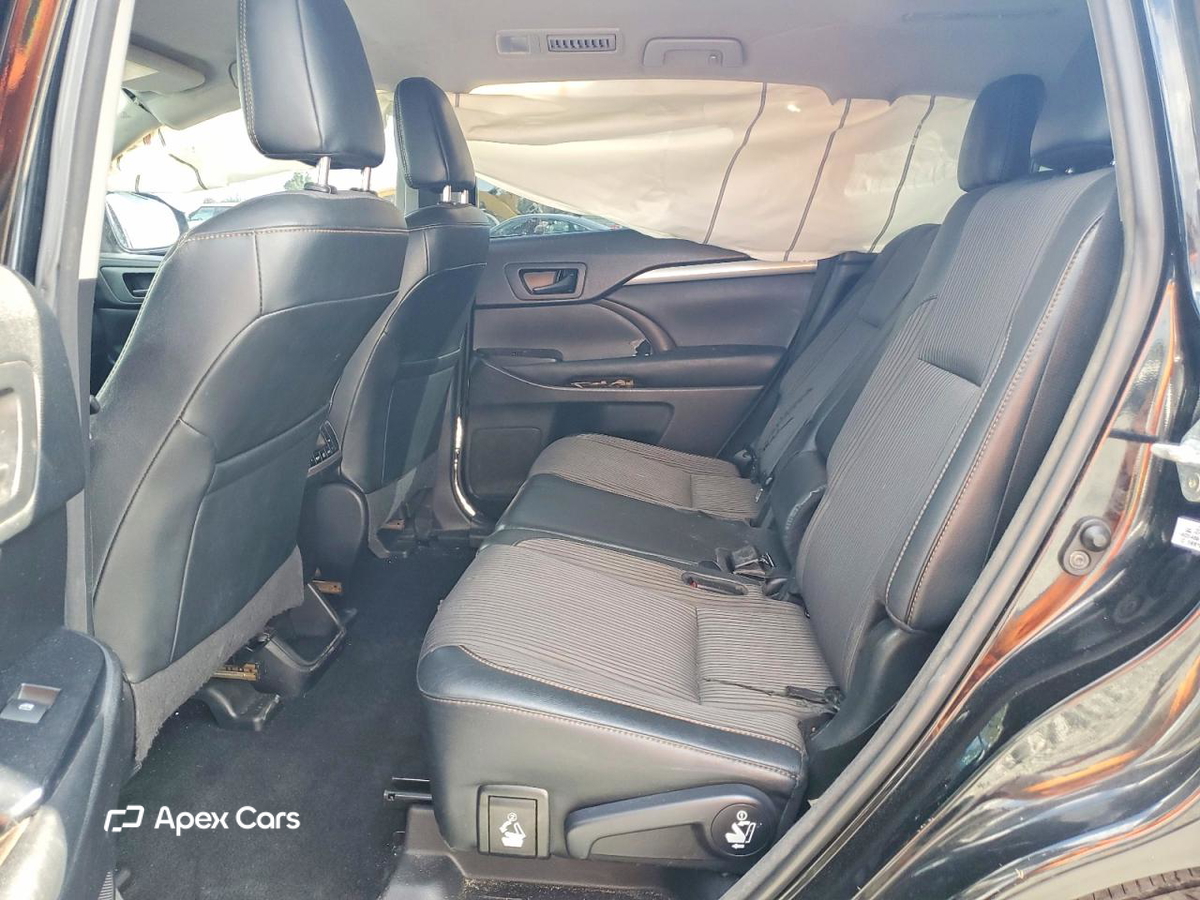 Toyota Highlander 2018