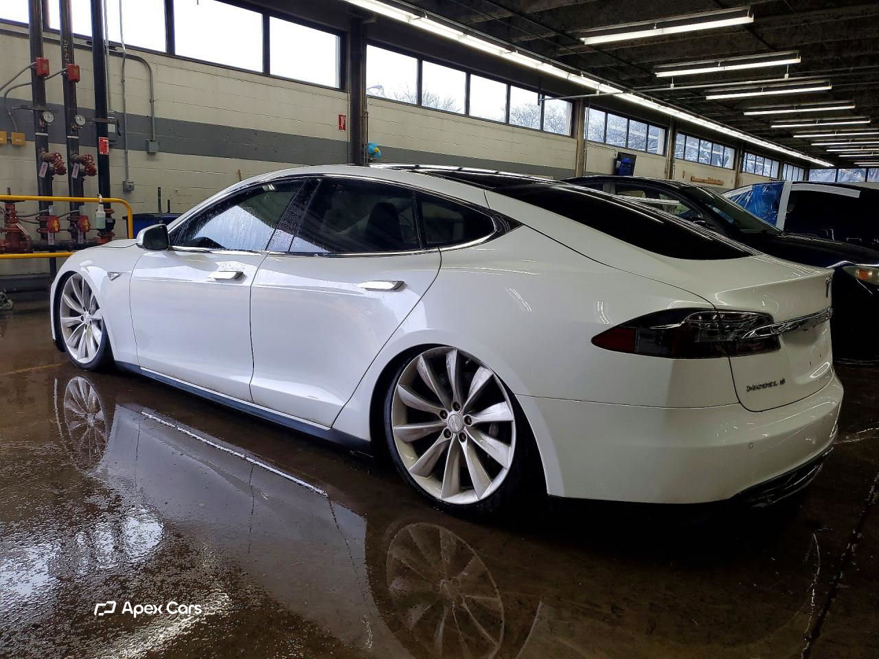 Tesla Model S 2013