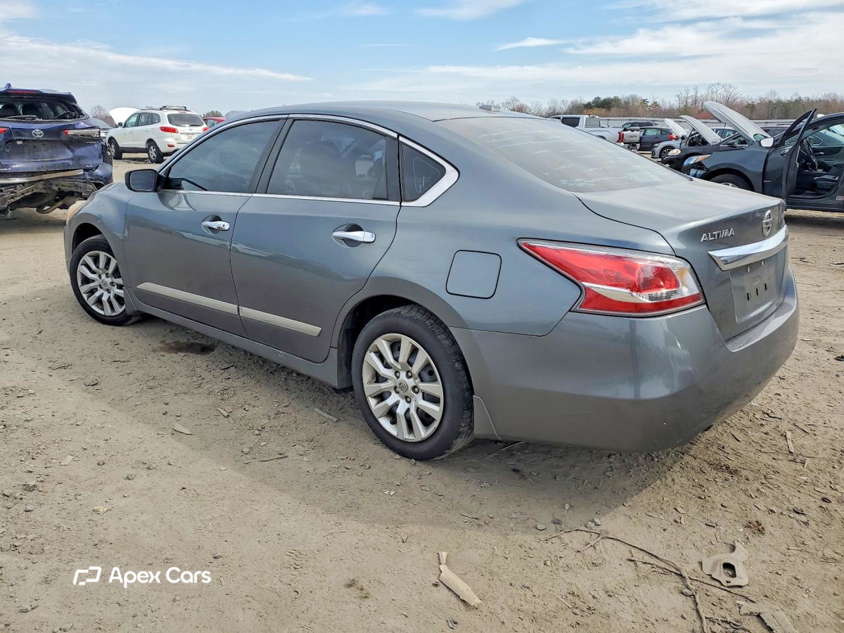 Nissan Altima 2015