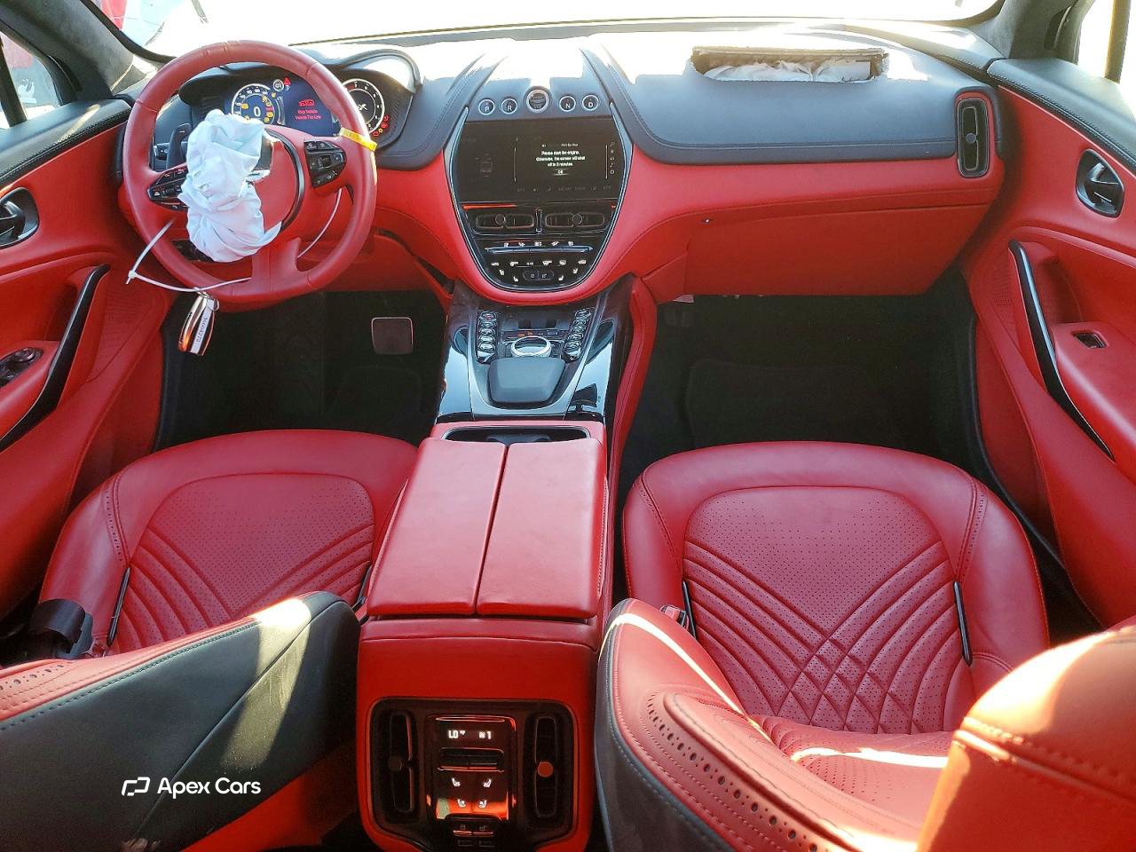 Aston Martin DBX 2021