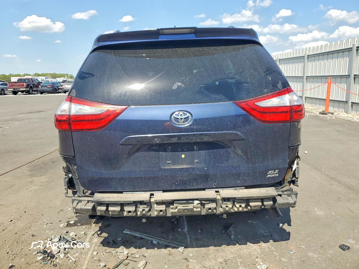 Toyota Sienna 2018