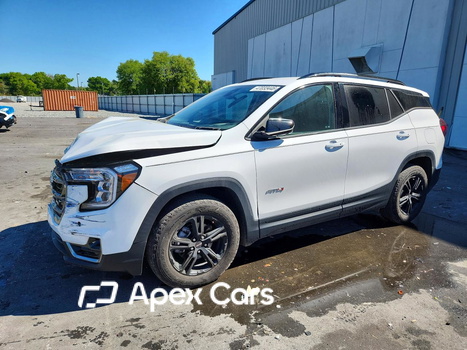 GMC Terrain 2022 - Image 1 of 5