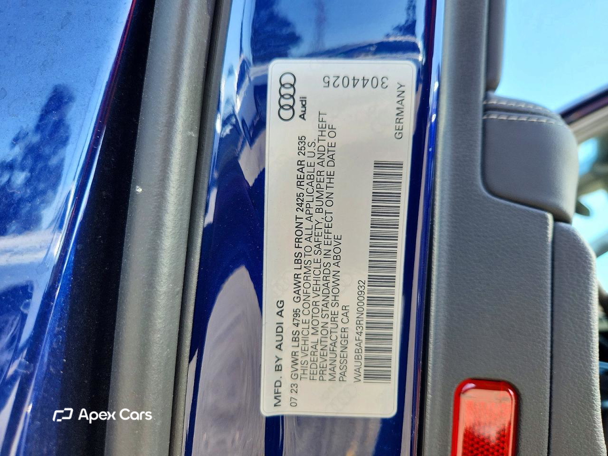 Audi A4 2024