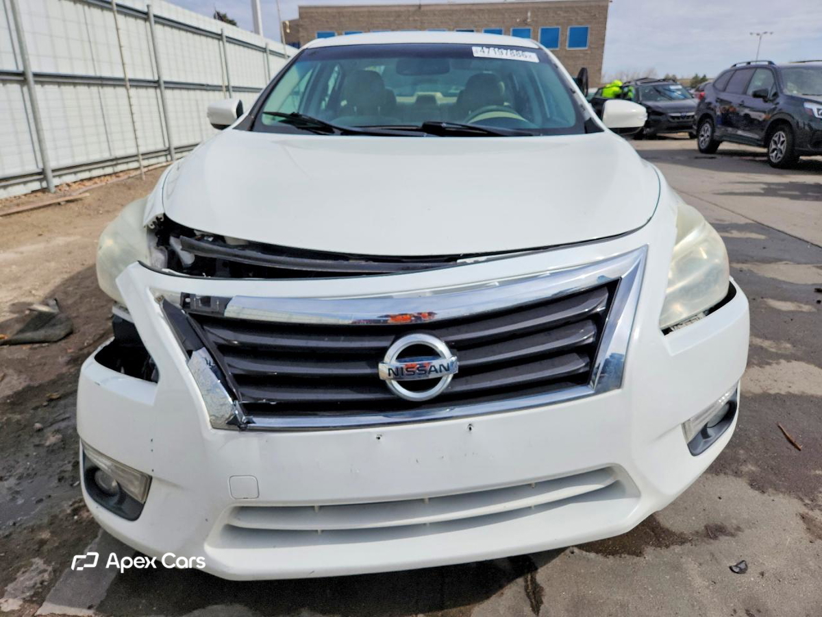 Nissan Altima 2015