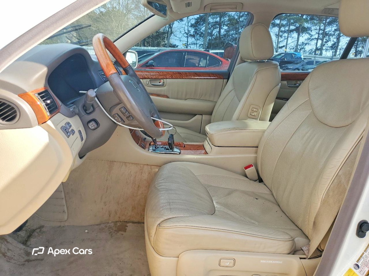 Lexus LS 2004