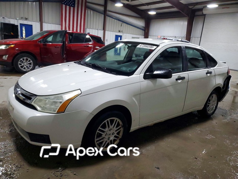 Ford Focus 2010 - Image 1 of 12