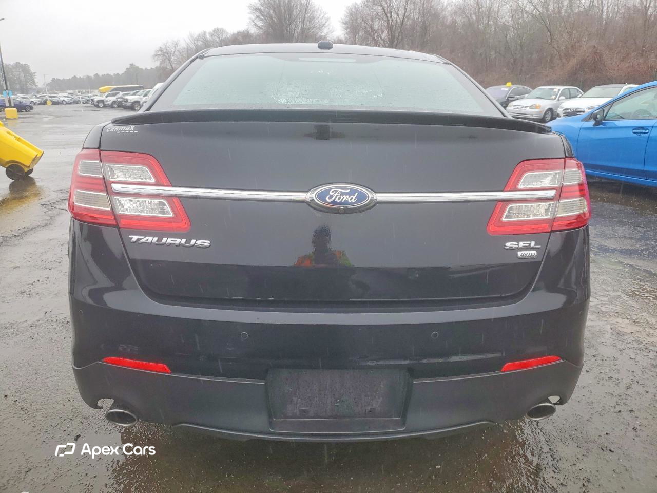 Ford Taurus 2018